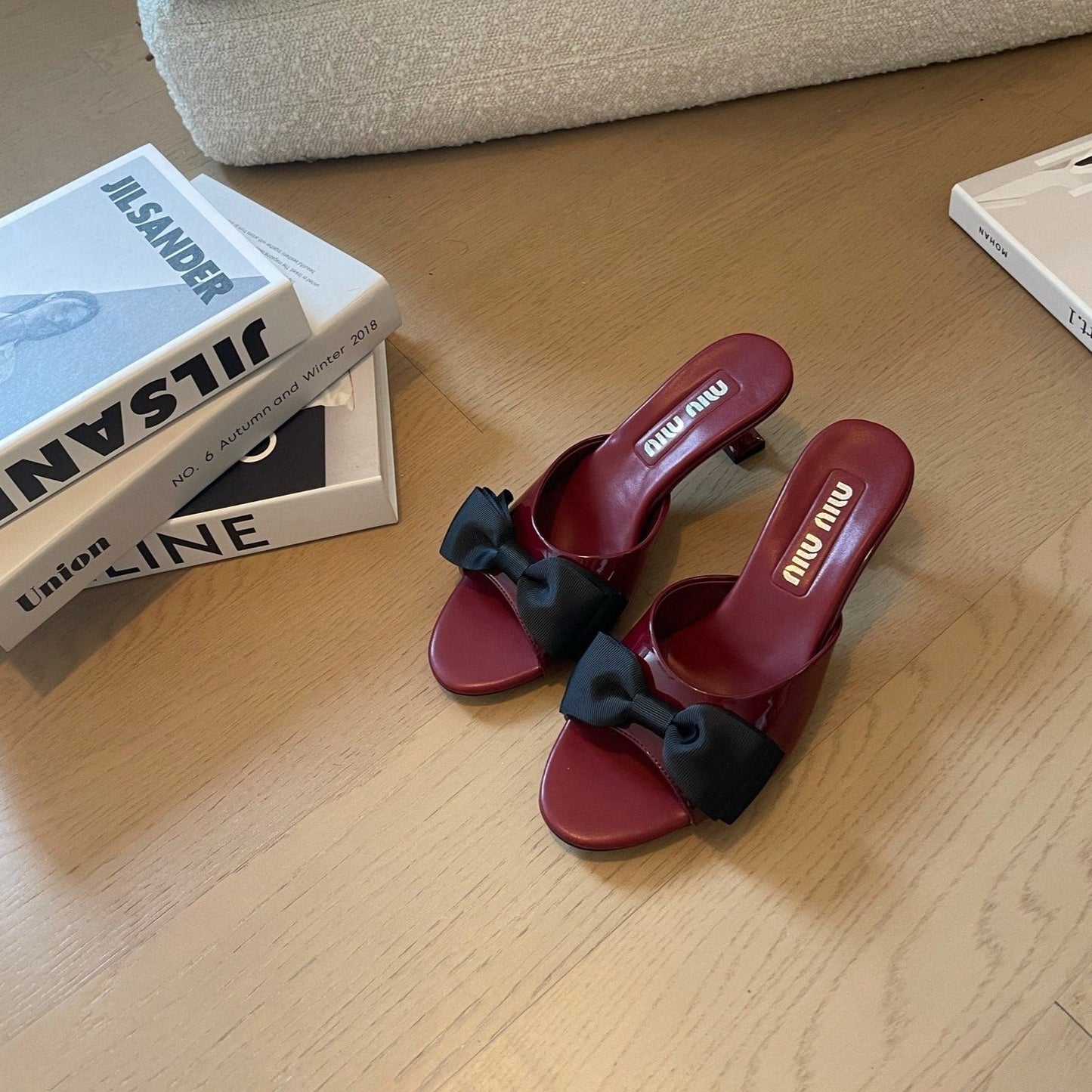 Ruby Mid - Heels With Black Bow Calfskin - 35