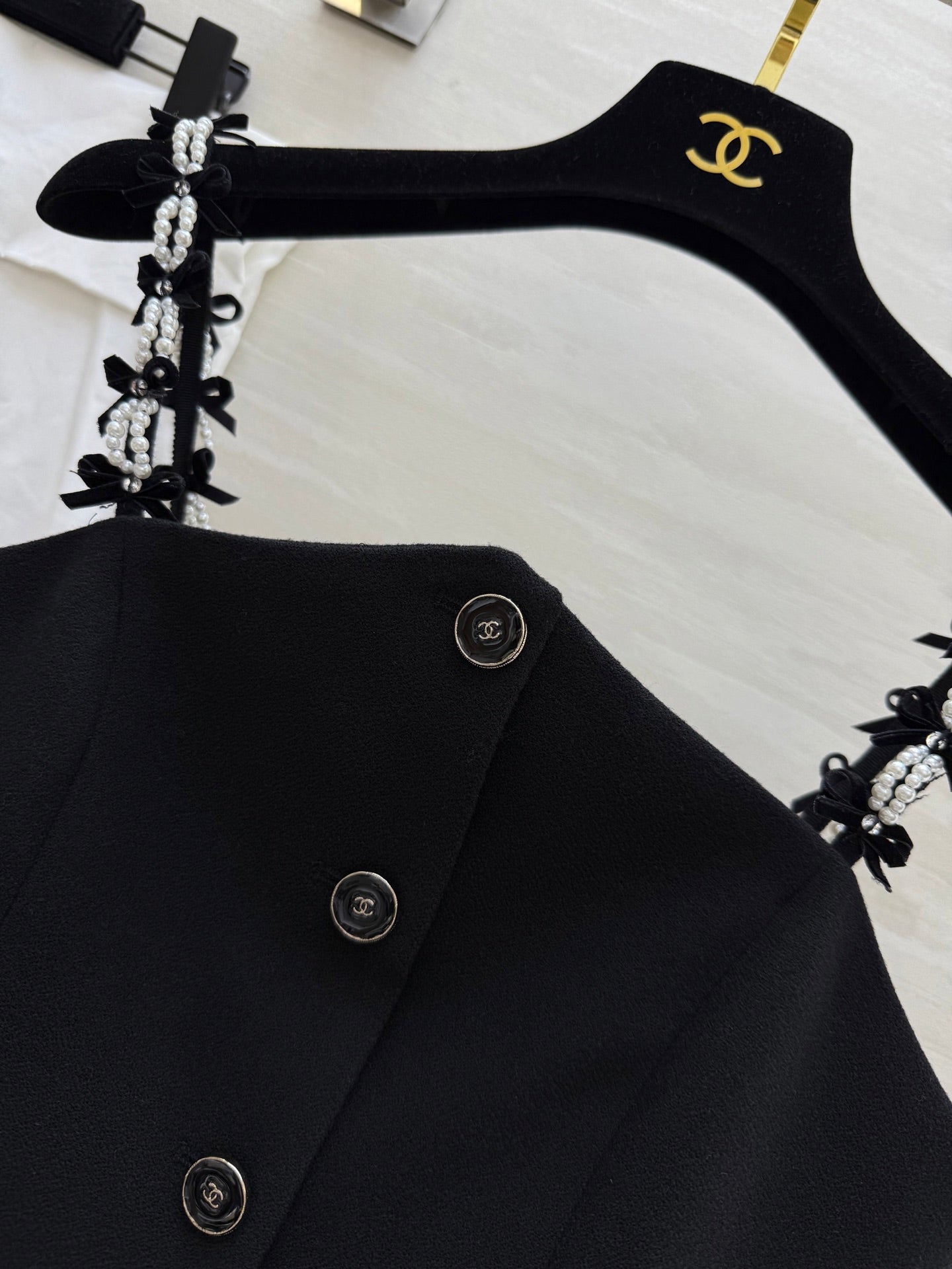 CHANEL 25S CAMISOLE STYLE 140