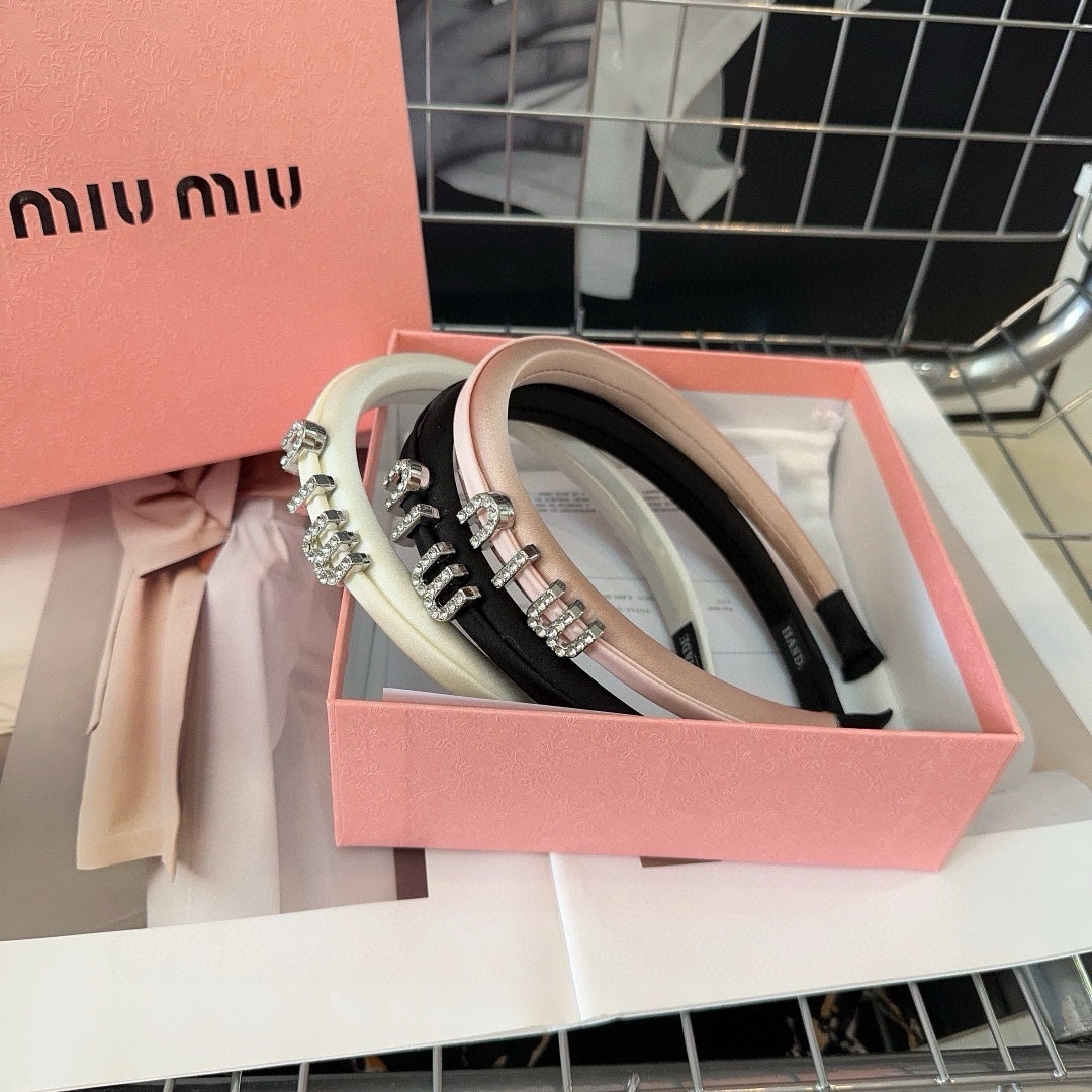 SILK HAIRBAND ATTACHED CRYSTAL LOGO BLACK 196475