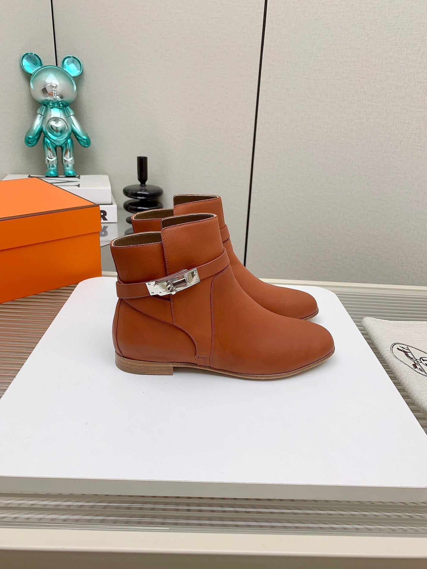 WOMEN'S NEO ANKLE BOOT IN ALLOY ORANGE CALFSKIN - 35