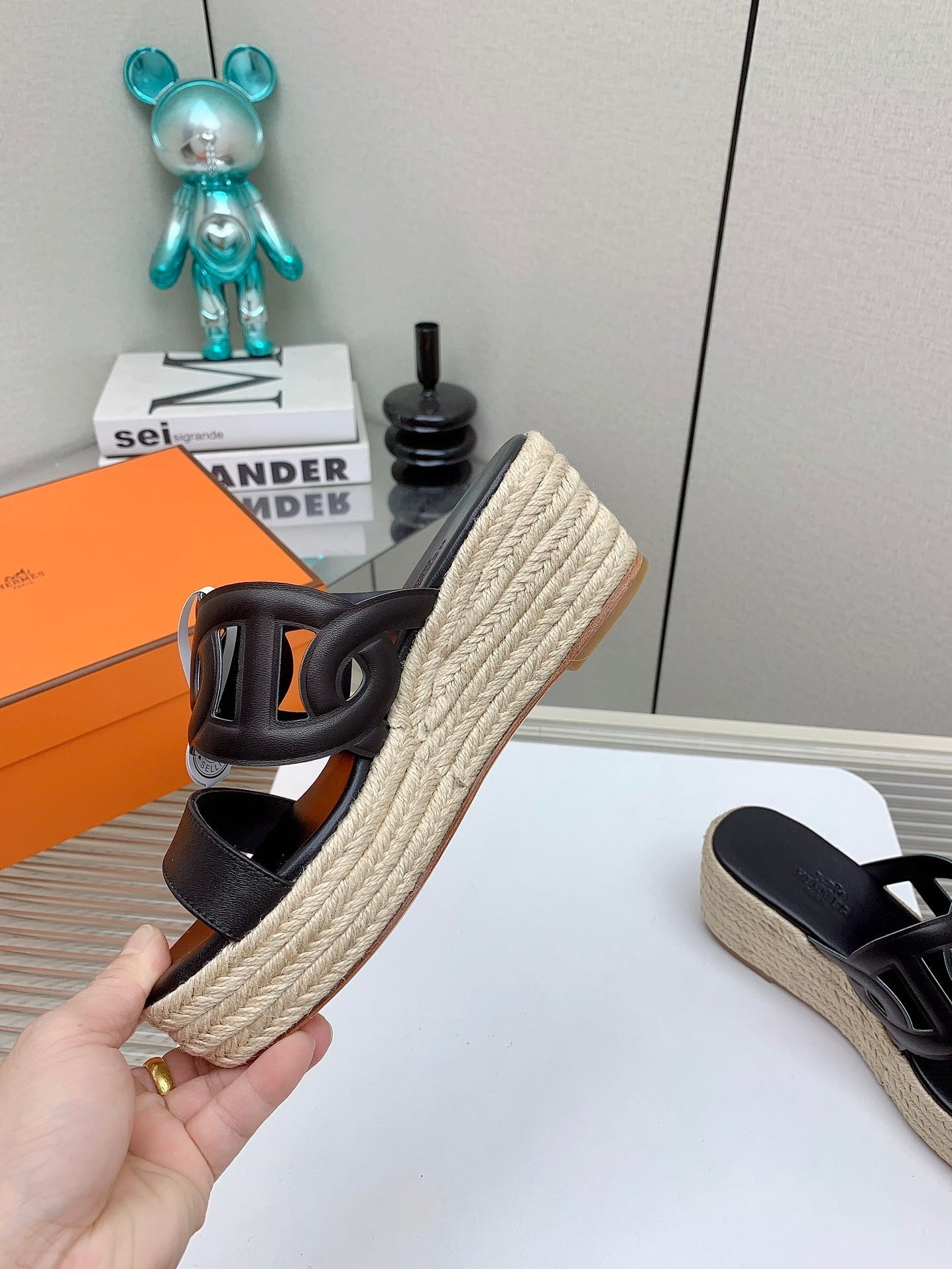 ITHEA 85 MM ESPADRILLE IN BLACK CALFSKIN - 34