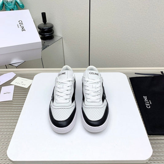 SNEAKER WITH TRIOMPHE IN BLACK AND WHITE CALFSKIN - 35
