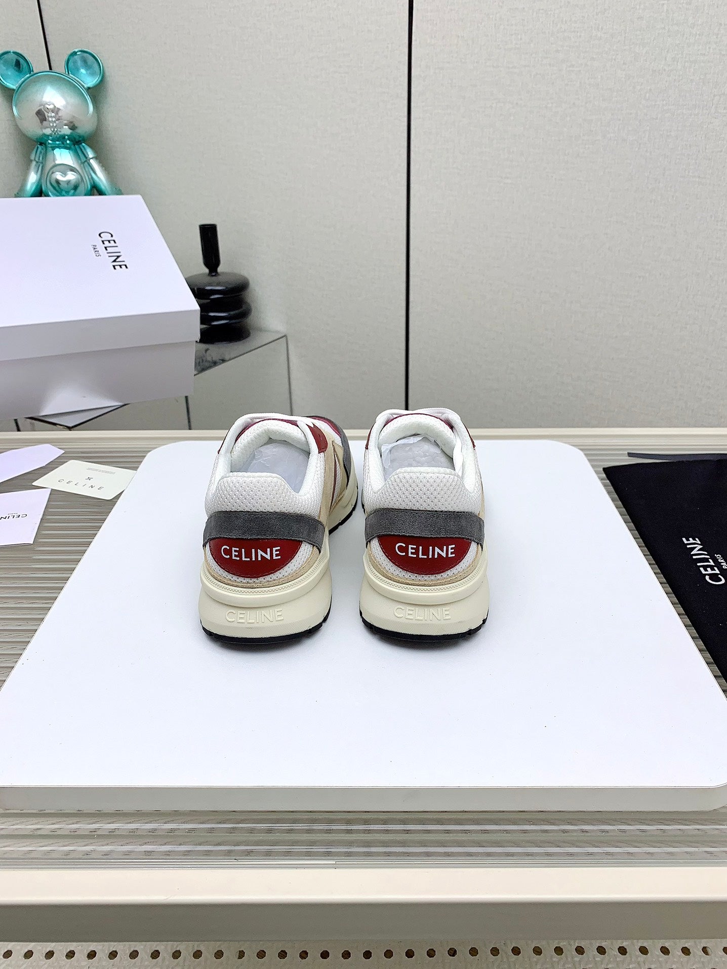 RUNNER CR-03 LOW LACE-UP IN WHITE MESH AND BEIGE CALFSKIN - 35