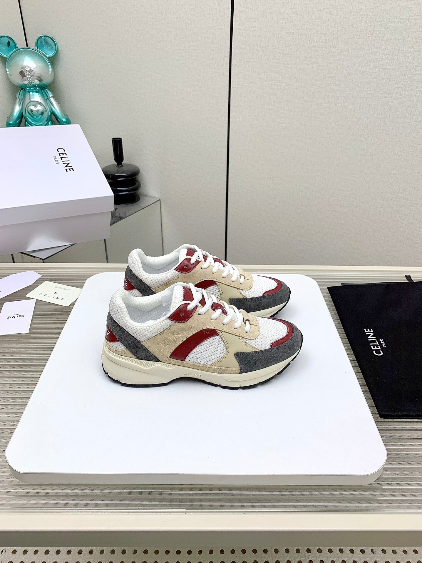 RUNNER CR-03 LOW LACE-UP IN WHITE MESH AND BEIGE CALFSKIN - 35