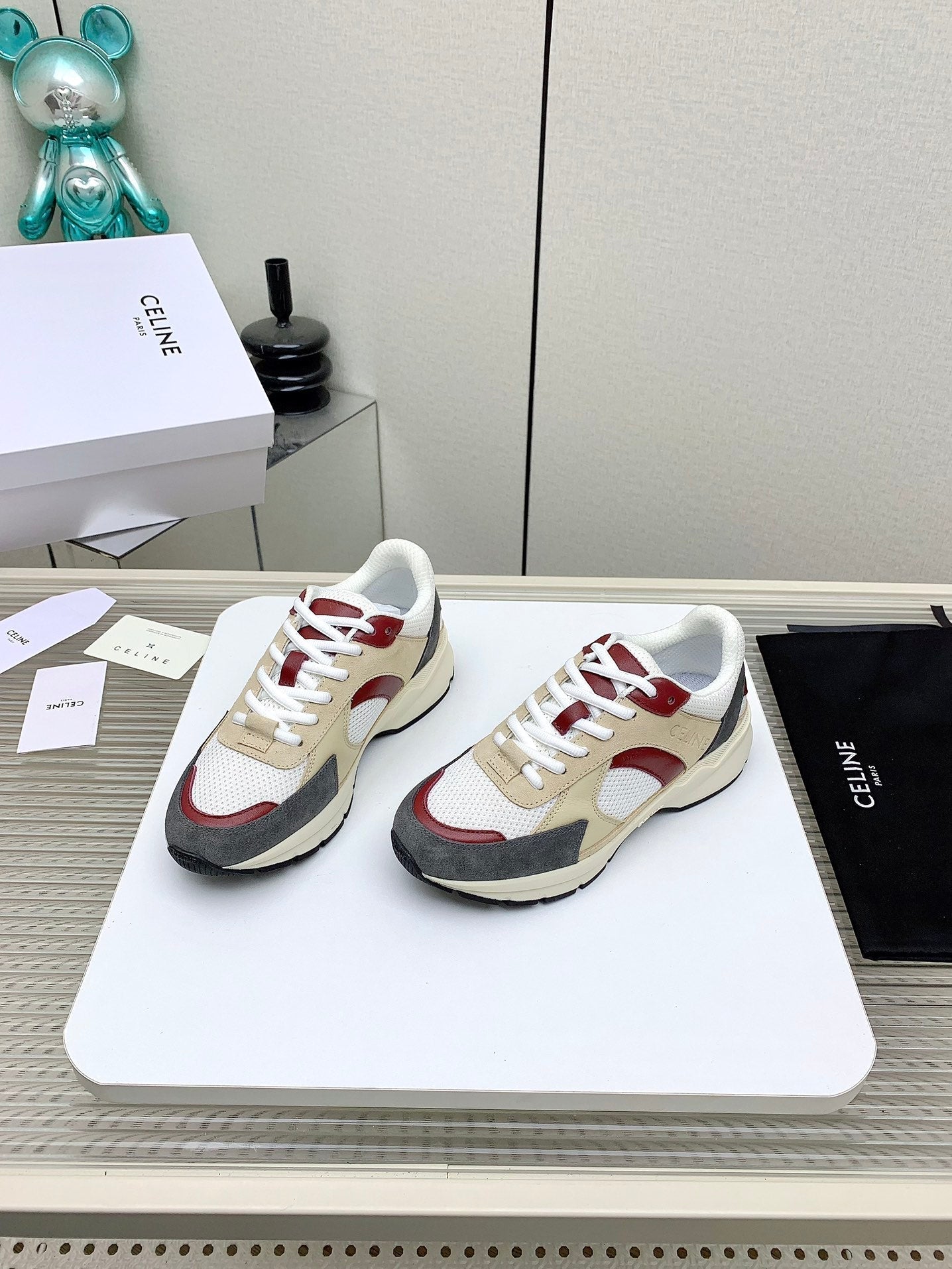 RUNNER CR-03 LOW LACE-UP IN WHITE MESH AND BEIGE CALFSKIN - 35