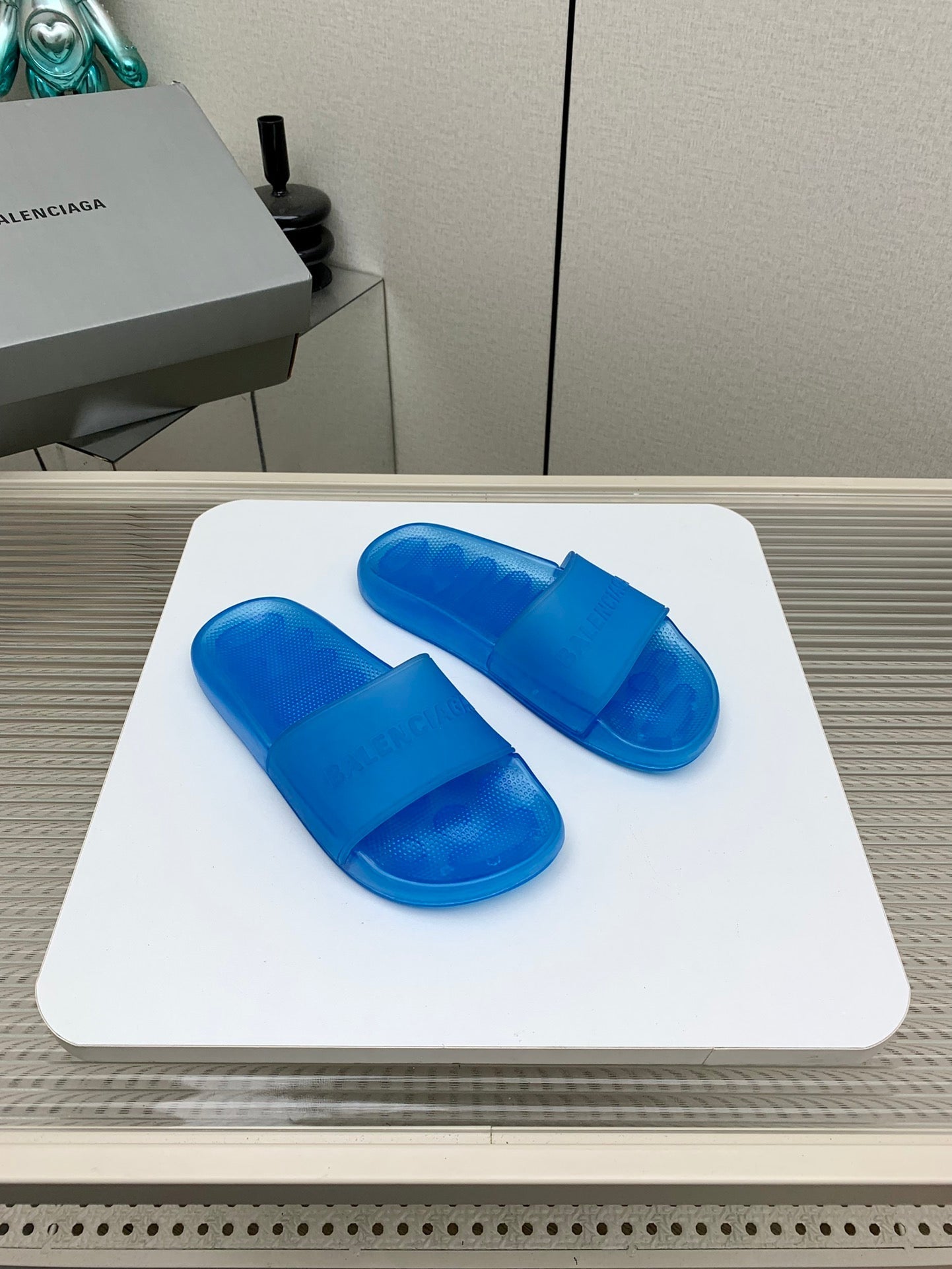 POOL SLIDE SANDAL IN JELLY BLUE RUBBER - 36