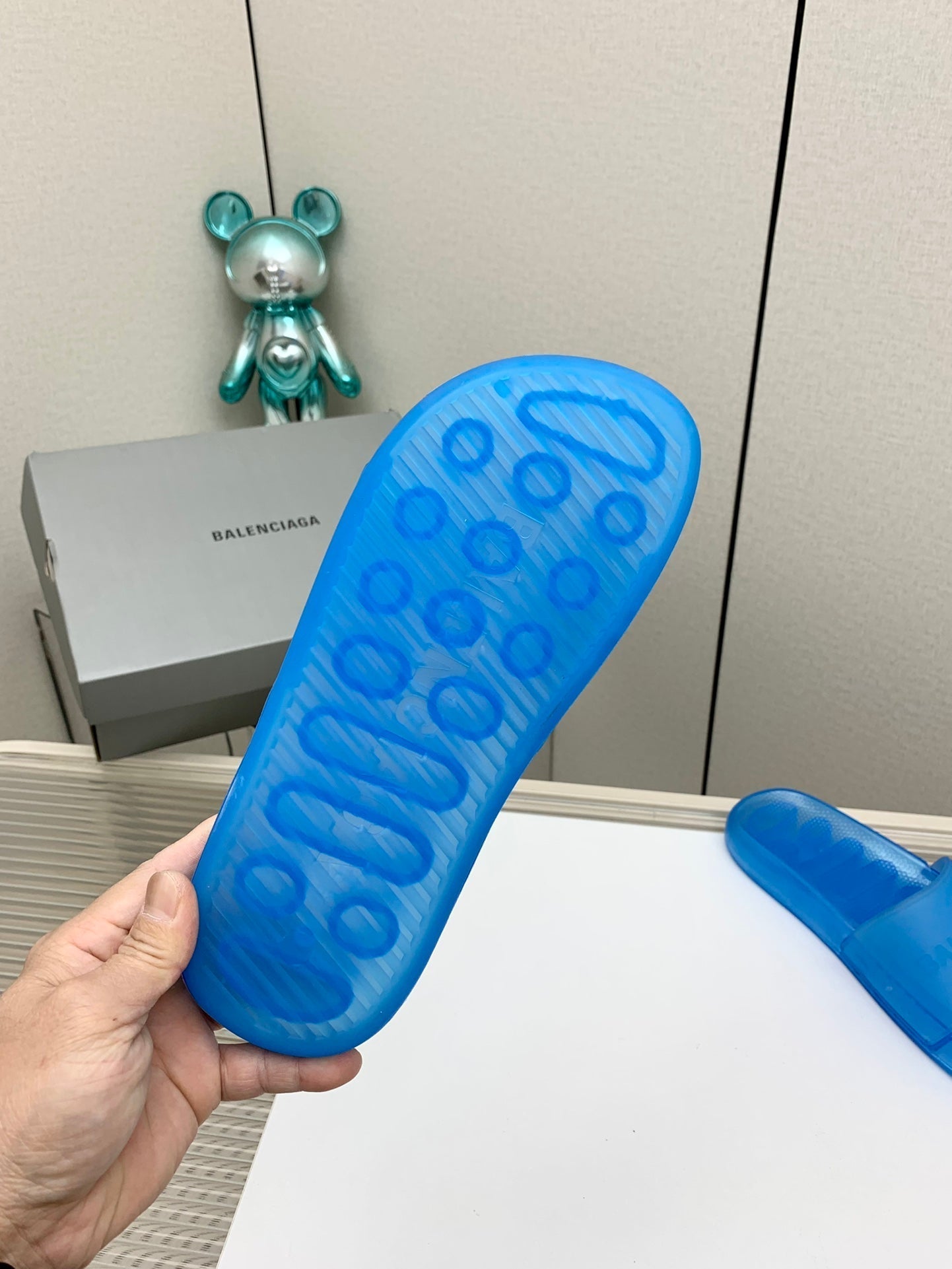 POOL SLIDE SANDAL IN JELLY BLUE RUBBER - 36