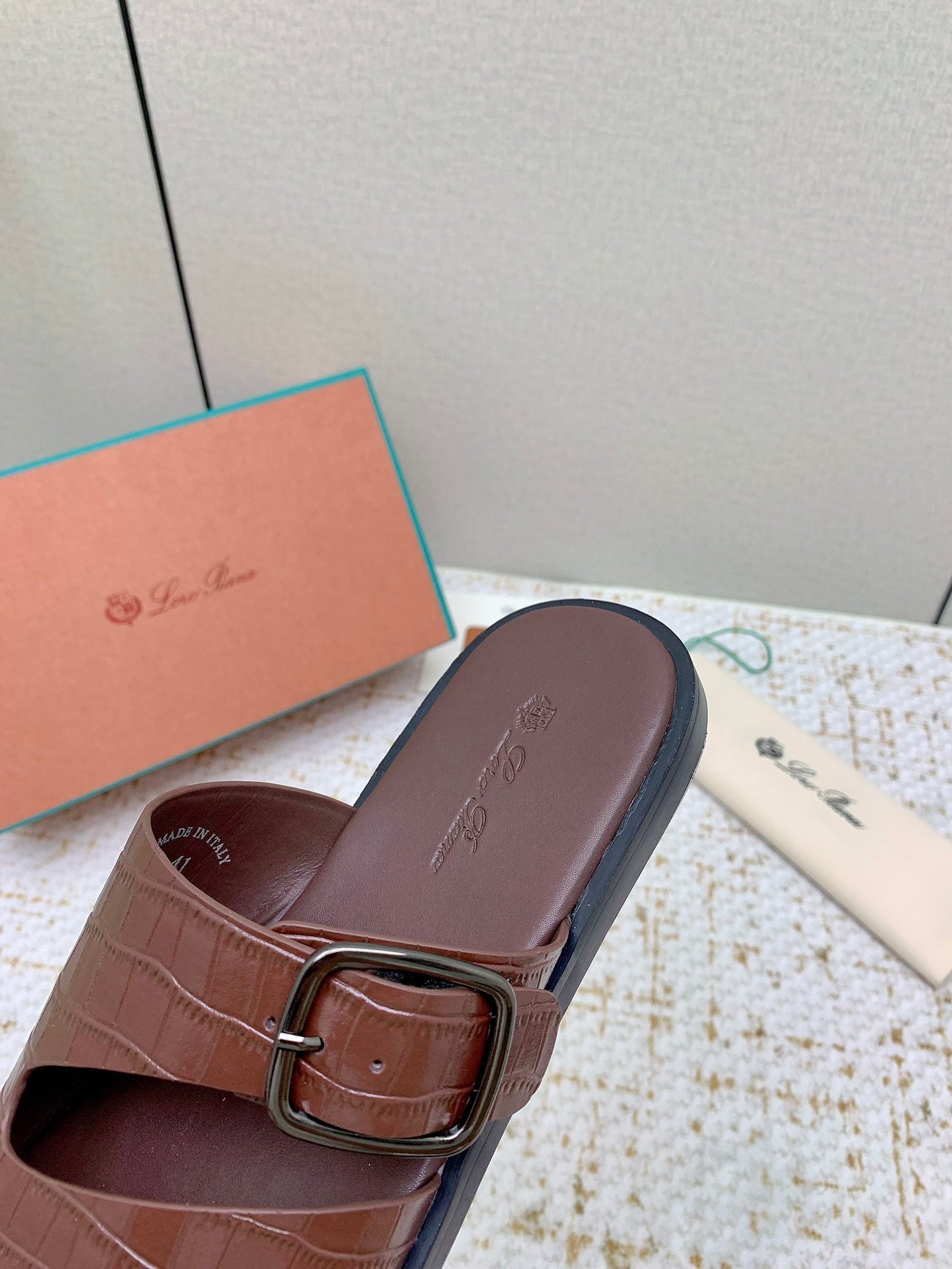 SANDALS IN WHITE SNAKE EMBOSSED CALFSKIN - 38