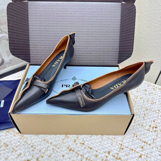 Туфлі PRADA 26S з зістареної шкіри висотою 55 мм з чорної телячої шкіри
