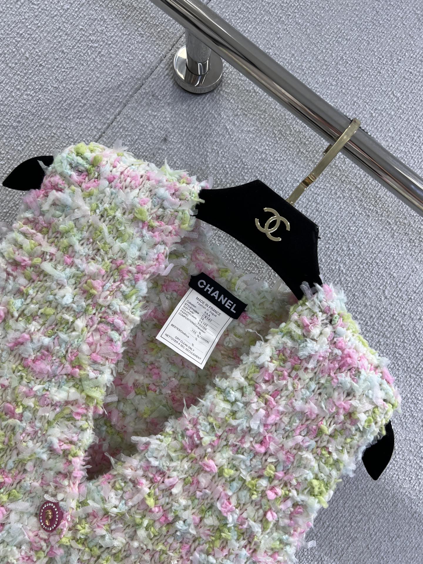 CHANEL 25S WOOL VEST 231009