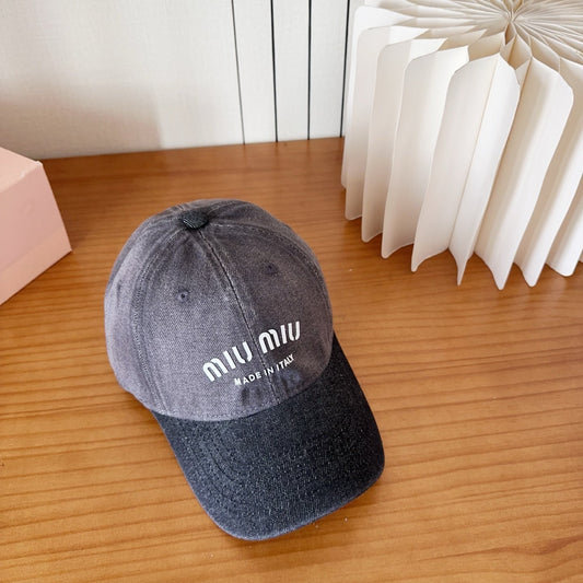 Кепка MIUMIU у стилі бейсболки 67