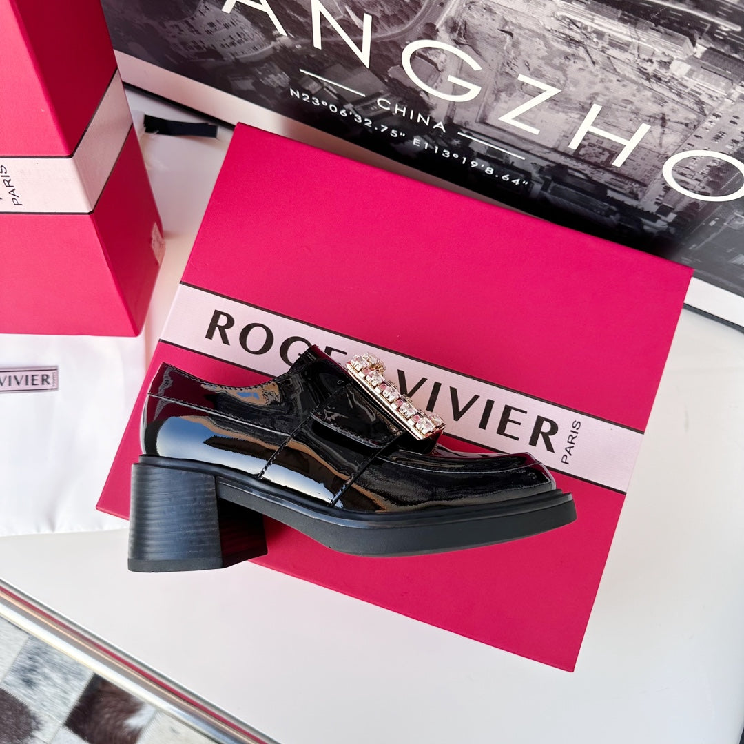 VIV' RANGERS LOAFERS IN BLACK PATENT CALFSKIN STRASS BUCKLE - 35