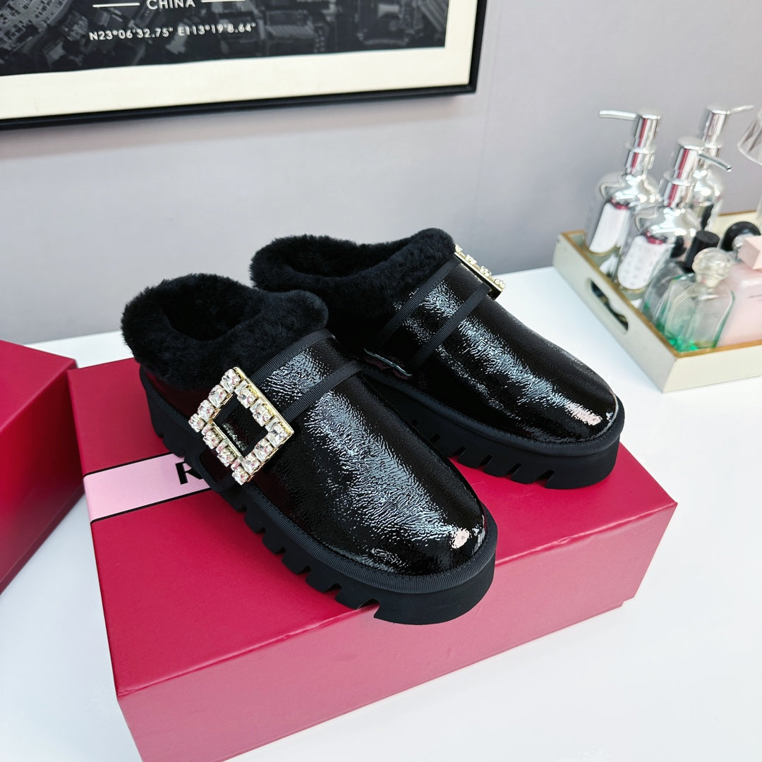 VIV WINTER PLATFORM MULES IN BLACK PATENT CALFSKIN - 35