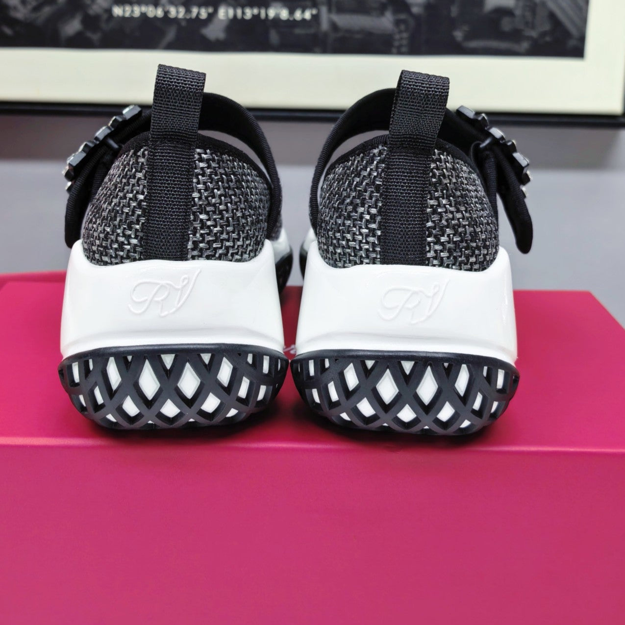 VIV' RUN BABIES SNEAKERS IN BLACK LUREX - 34