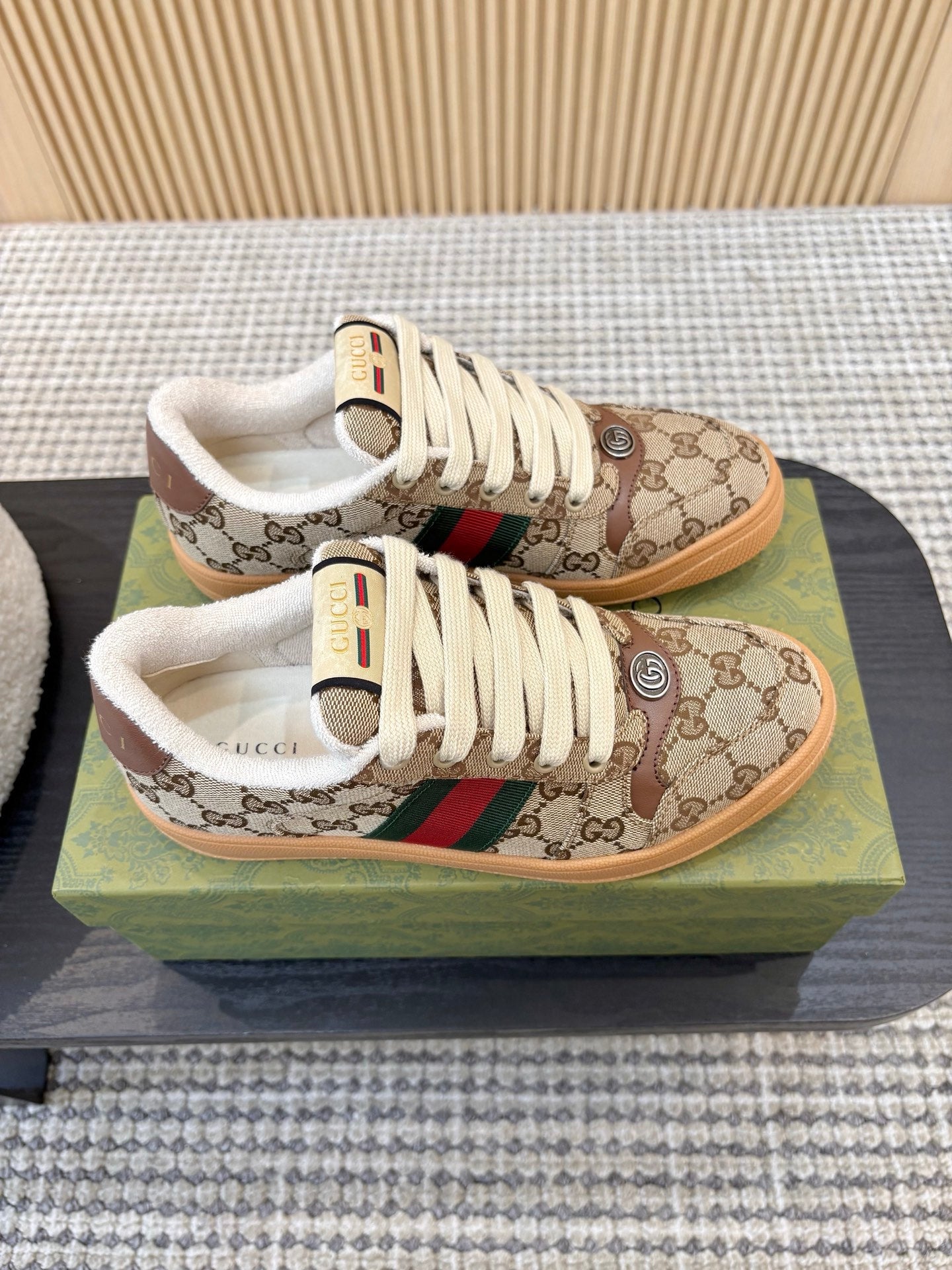 GUCCI 26S SNEAKERS IN BROWN GG CANVAS