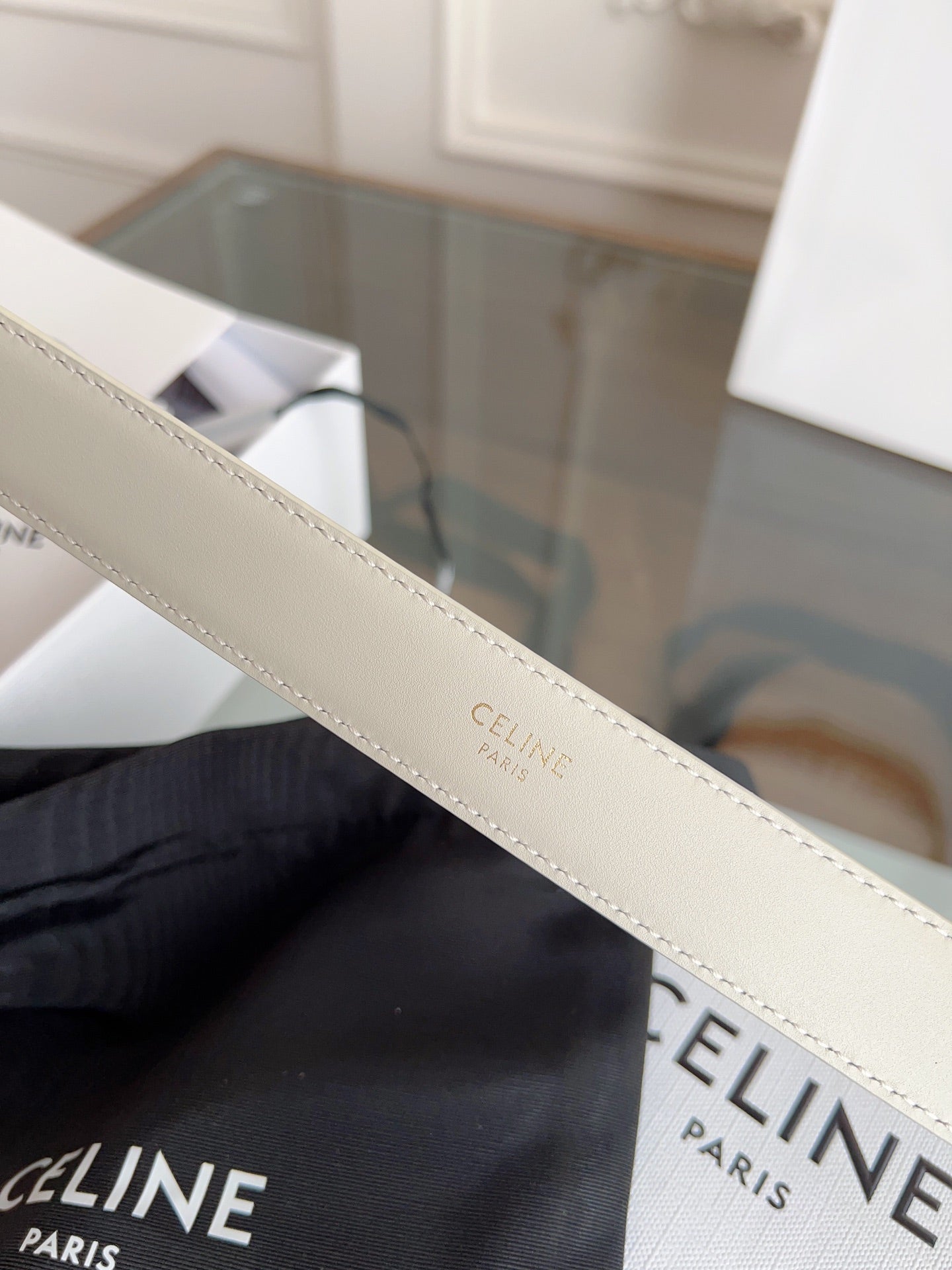 TRIOMPHE BELT 24MM IN WHITE CALFSKIN WITH GOLD BUCKLE - 30