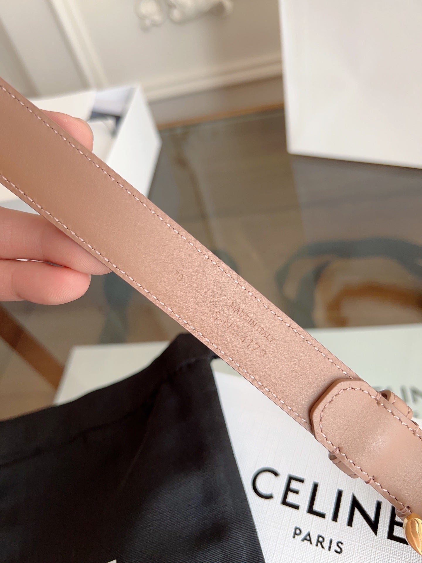 TRIOMPHE BELT 24MM IN BEAVER BROWN CALFSKIN WITH GOLD BUCKLE - 30