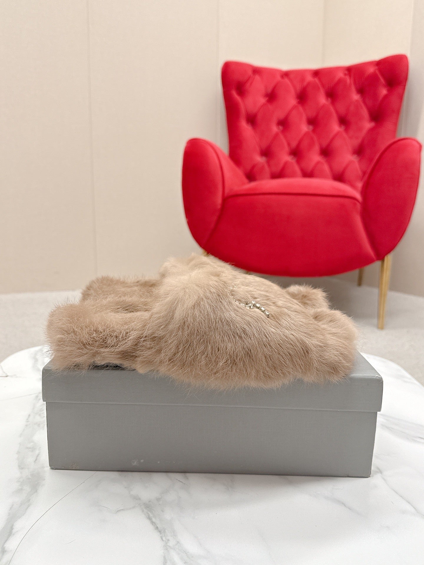 BALENCIAGA 25S SOFT FUR SLIPPERS IN LIGHT BROWN FUR WITH RHINESTONE BOW - 35