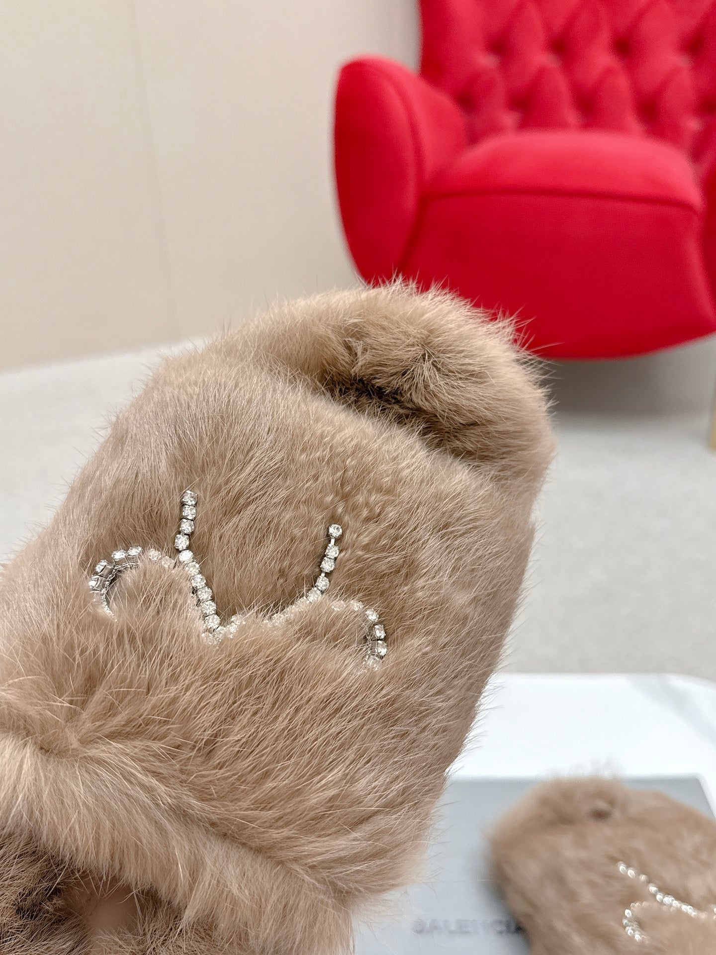 BALENCIAGA 25S SOFT FUR SLIPPERS IN LIGHT BROWN FUR WITH RHINESTONE BOW - 35