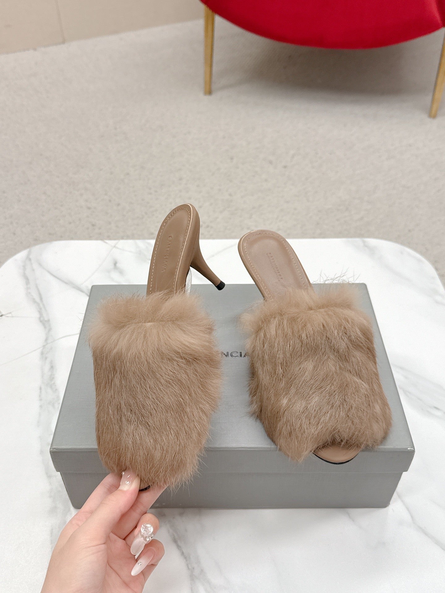 BALENCIAGA 25S HIGH HEEL SANDALS 65 MM IN LIGHT BROWN LAMBSKIN AND FUR - 35
