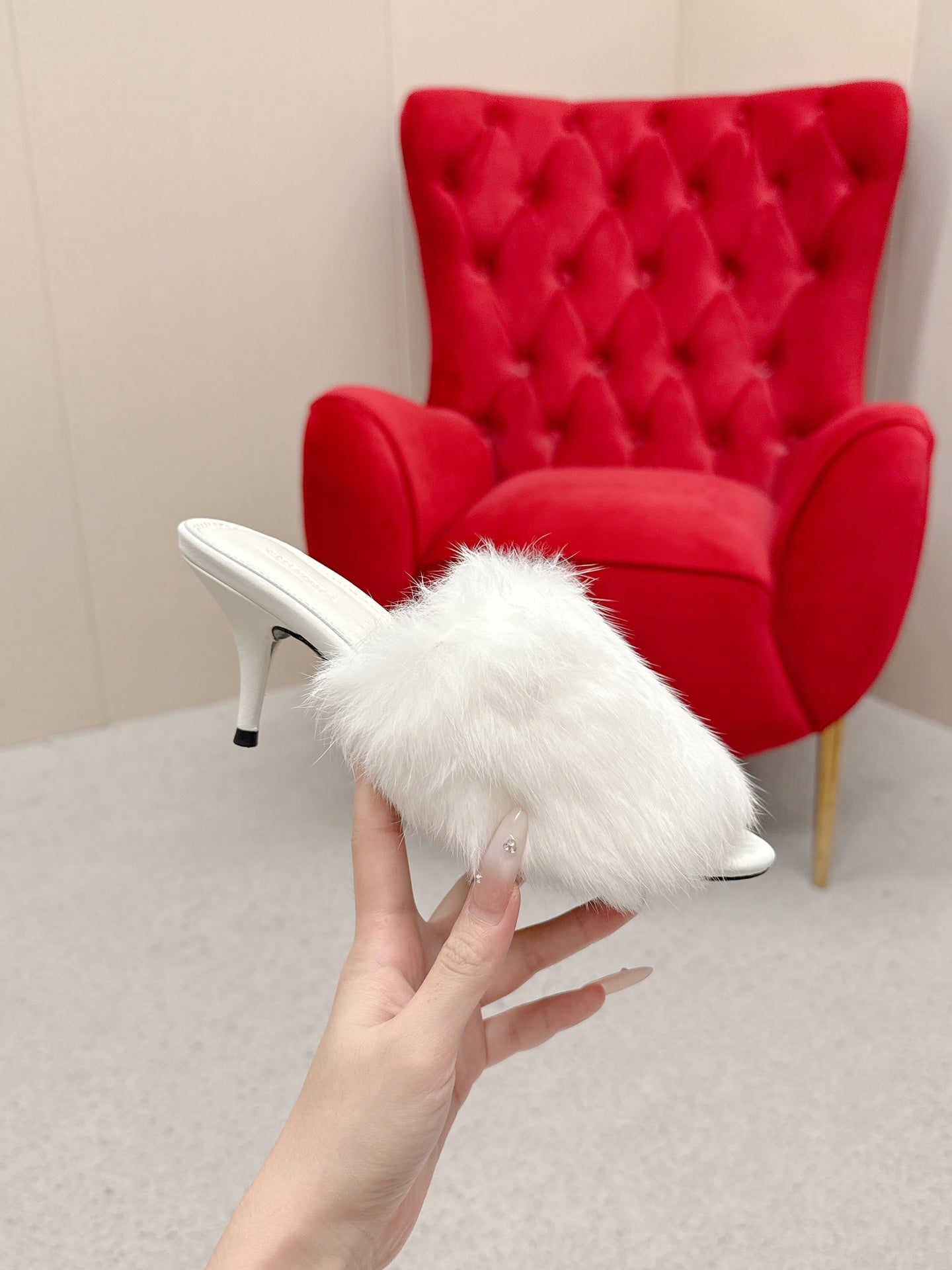 BALENCIAGA 25S HIGH HEEL SANDALS 65 MM IN WHITE LAMBSKIN AND FUR - 35