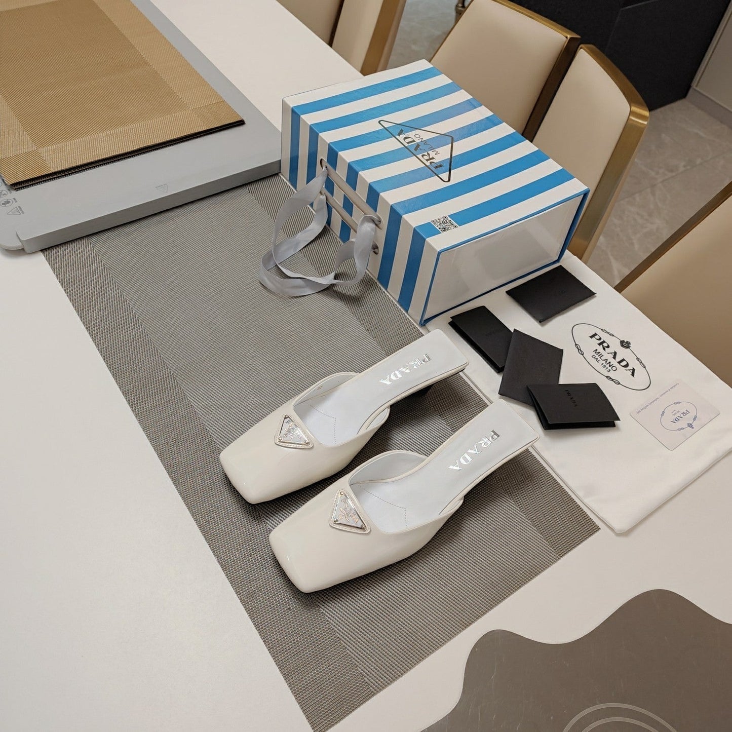 PRA SQUARE TOE MULES WHITE CALFSKIN WITH LOGO - 34