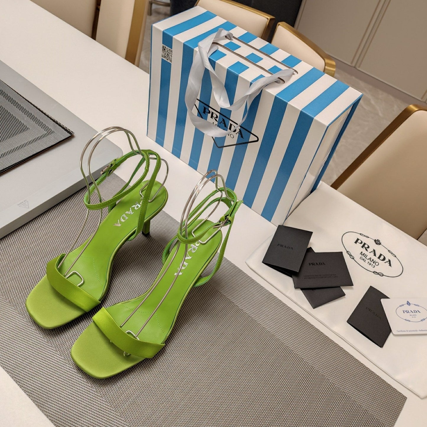 PRA HIGH-HEELED SANDALS PEAR SATIN - 34