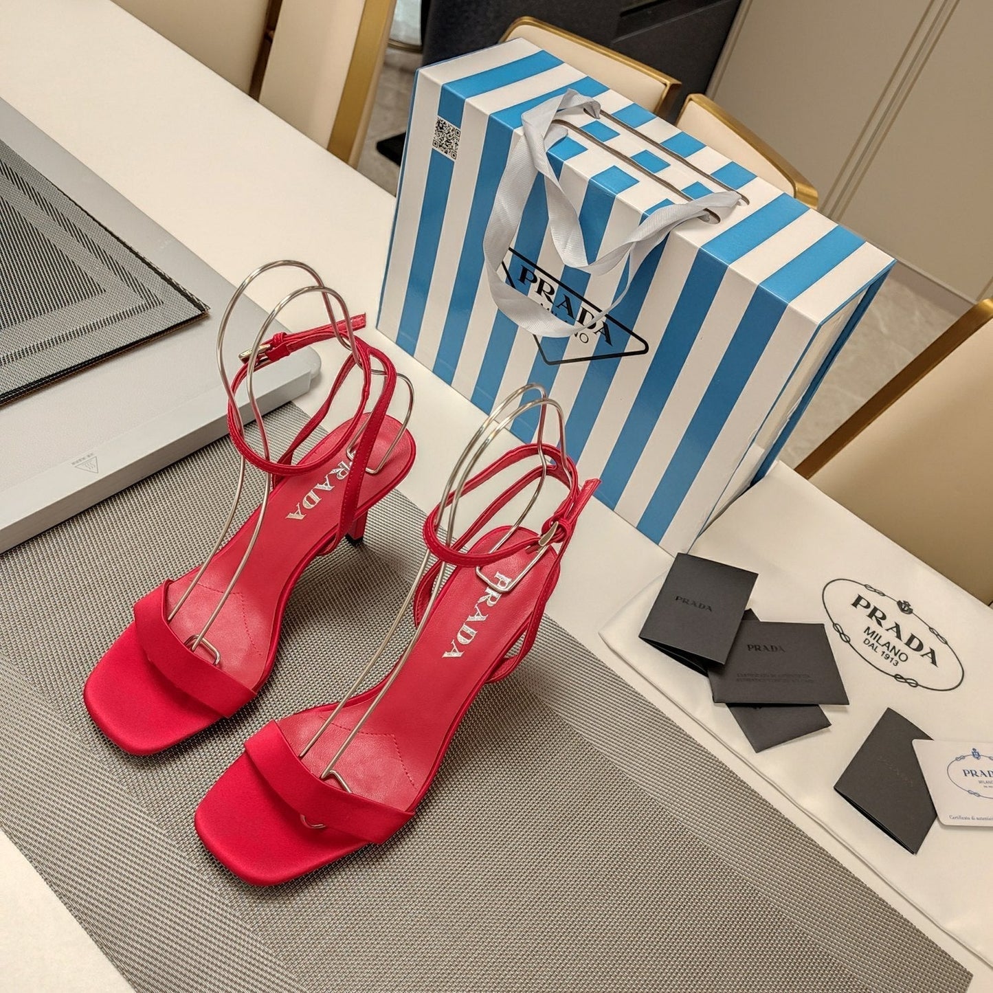 PRA HIGH-HEELED SANDALS RED SATIN - 34