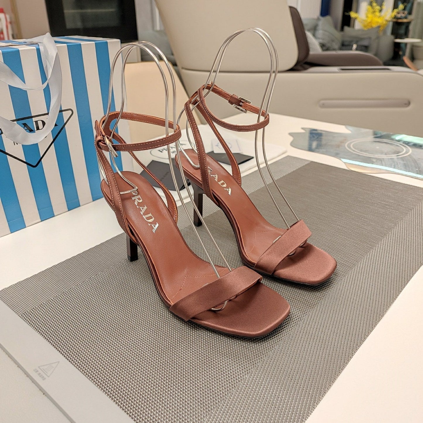 PRA HIGH-HEELED SANDALS CARAMEL SATIN - 34
