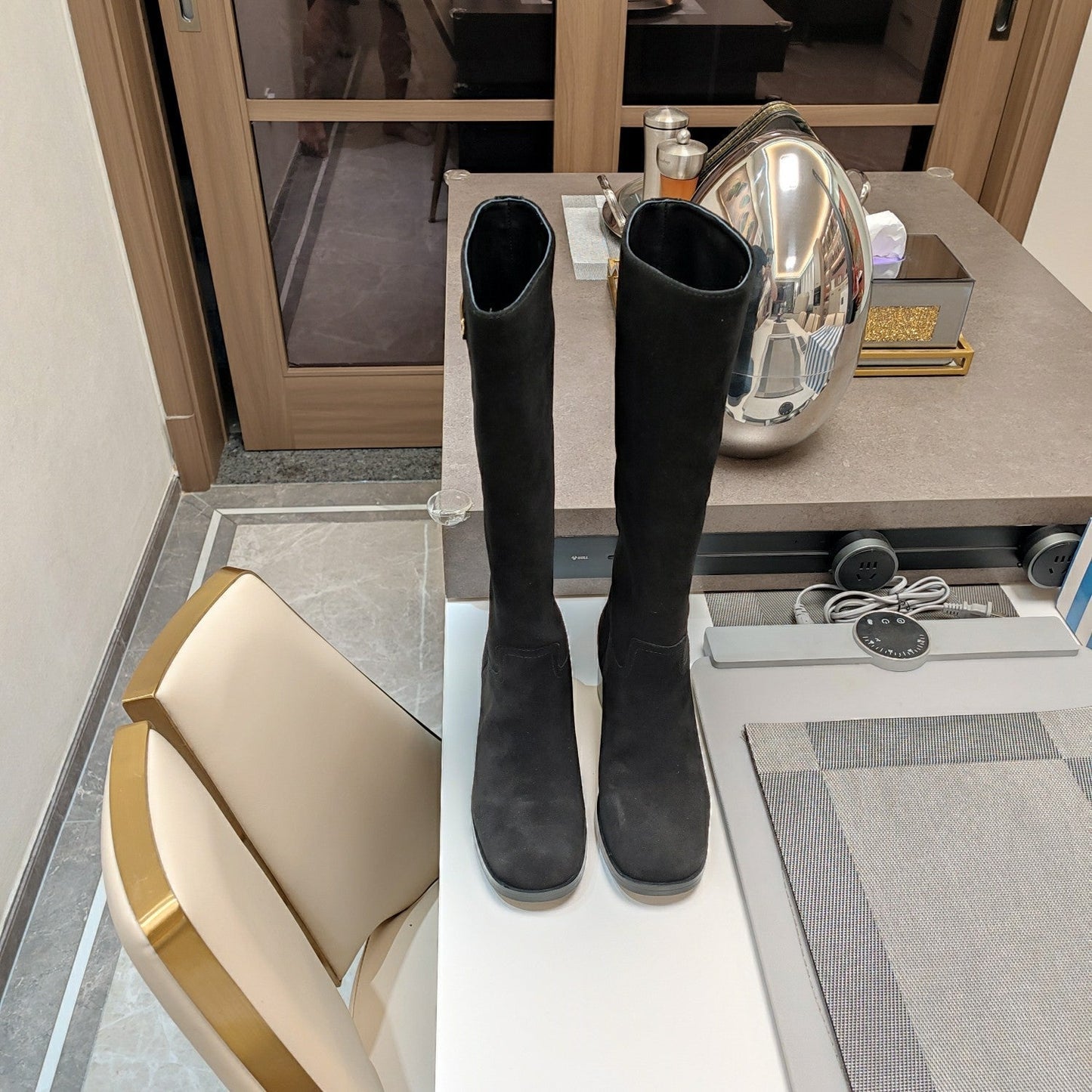 KNEE BOOTS WITH TRIANGLE LOGO IN BLACK SUEDE - 35