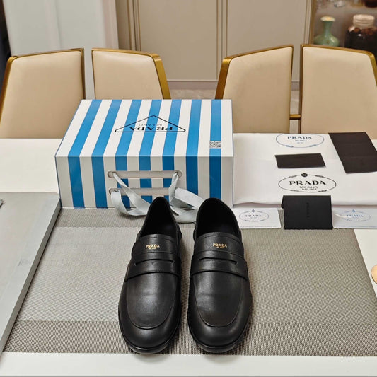 ЛОФЕРИ PRADA 26S 20 ММ З ЧОРНОЇ ТЕЛЯЧОЇ ШКІРИ