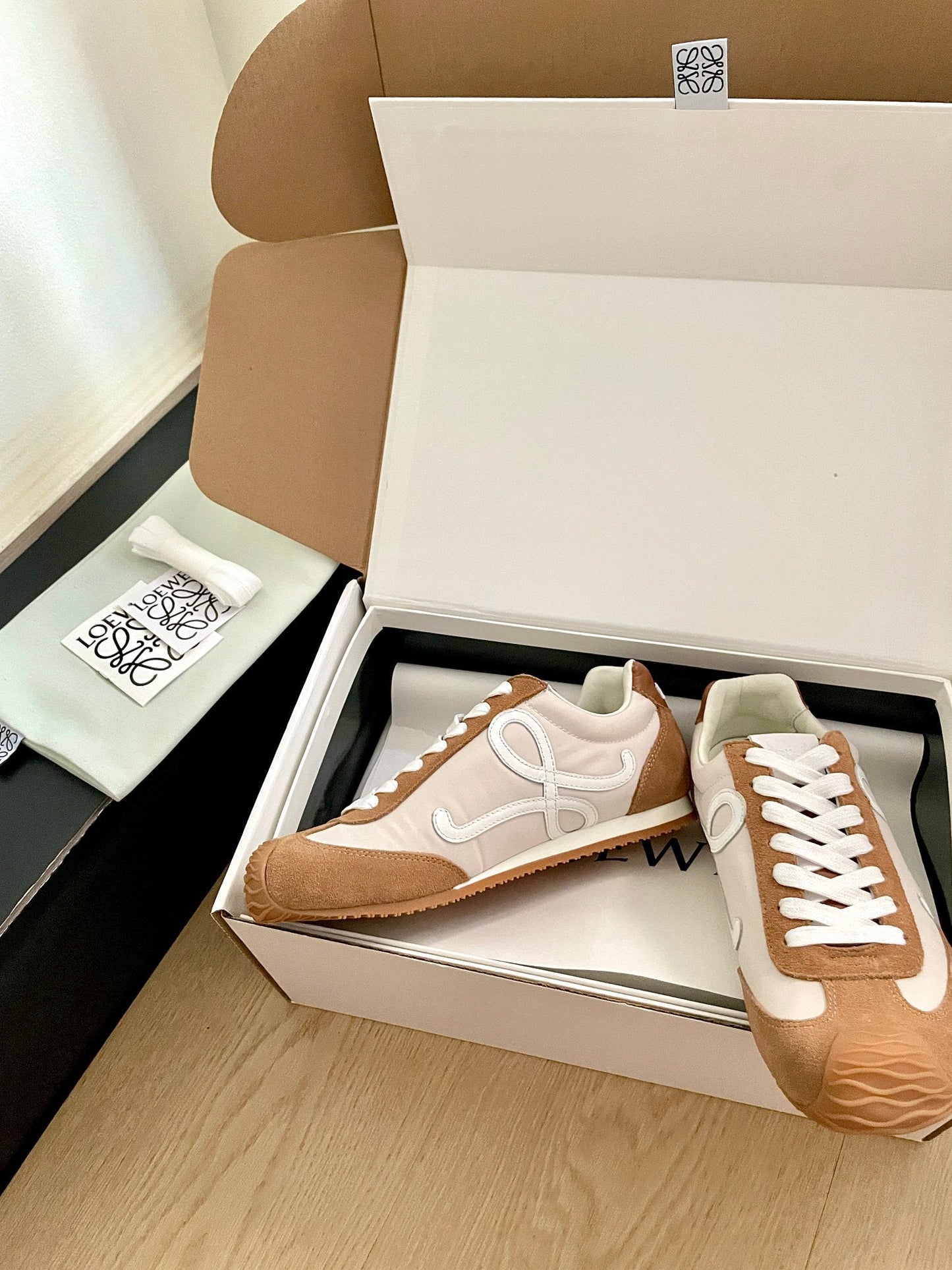 LOEWE 26S BALLET RUNNER 2.0 IN BROWN SUEDE AND BEIGE NYLON