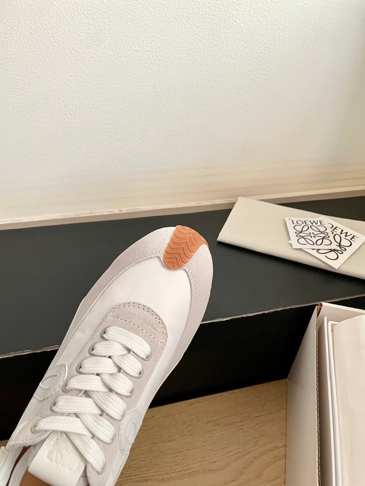 LOEWE 26S FLOW RUNNER SNEAKER IN LIGHT GRAY SUEDE AND YELLOW SHEEPSKIN