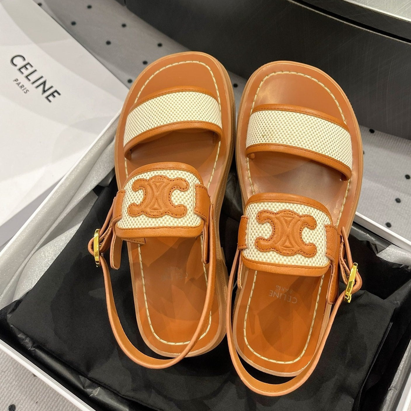 SANDALS FLAT SHOES WHITE CARAMEL BROWN - 35