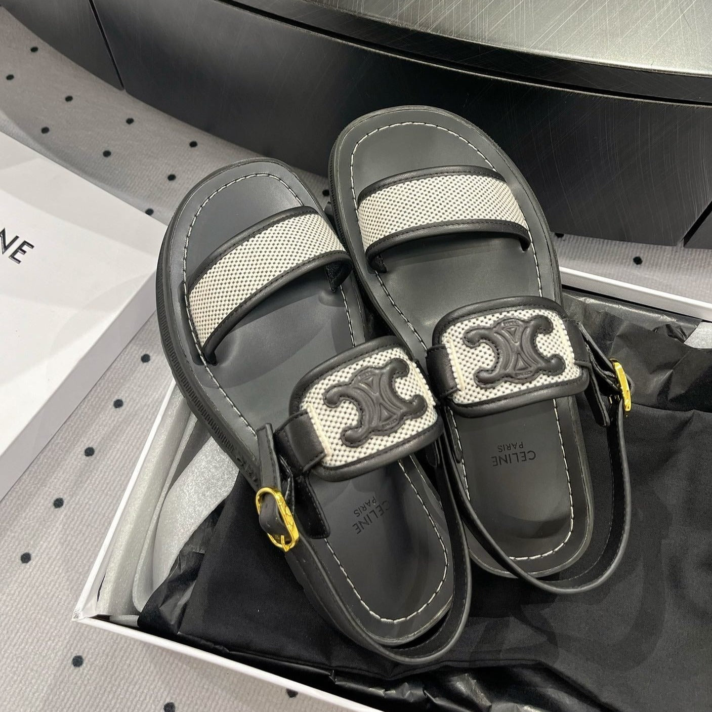 SANDALS FLAT SHOES WHITE BLACK - 35