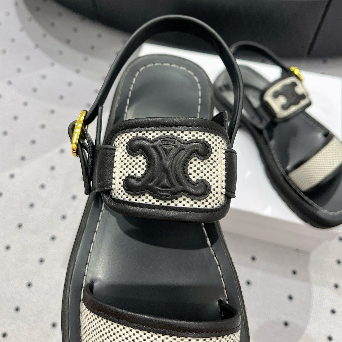 SANDALS FLAT SHOES WHITE BLACK - 35