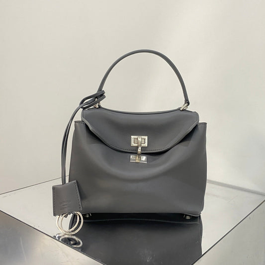 СУМКА RODEO MINI BAG 22 З ГЛАДКОЇ ТЕЛЯЧОЇ ШКІРИ СІРОГО КОЛЬОРУ З ФУРНІТУРОЮ СРІБНОГО КОЛЬОРУ