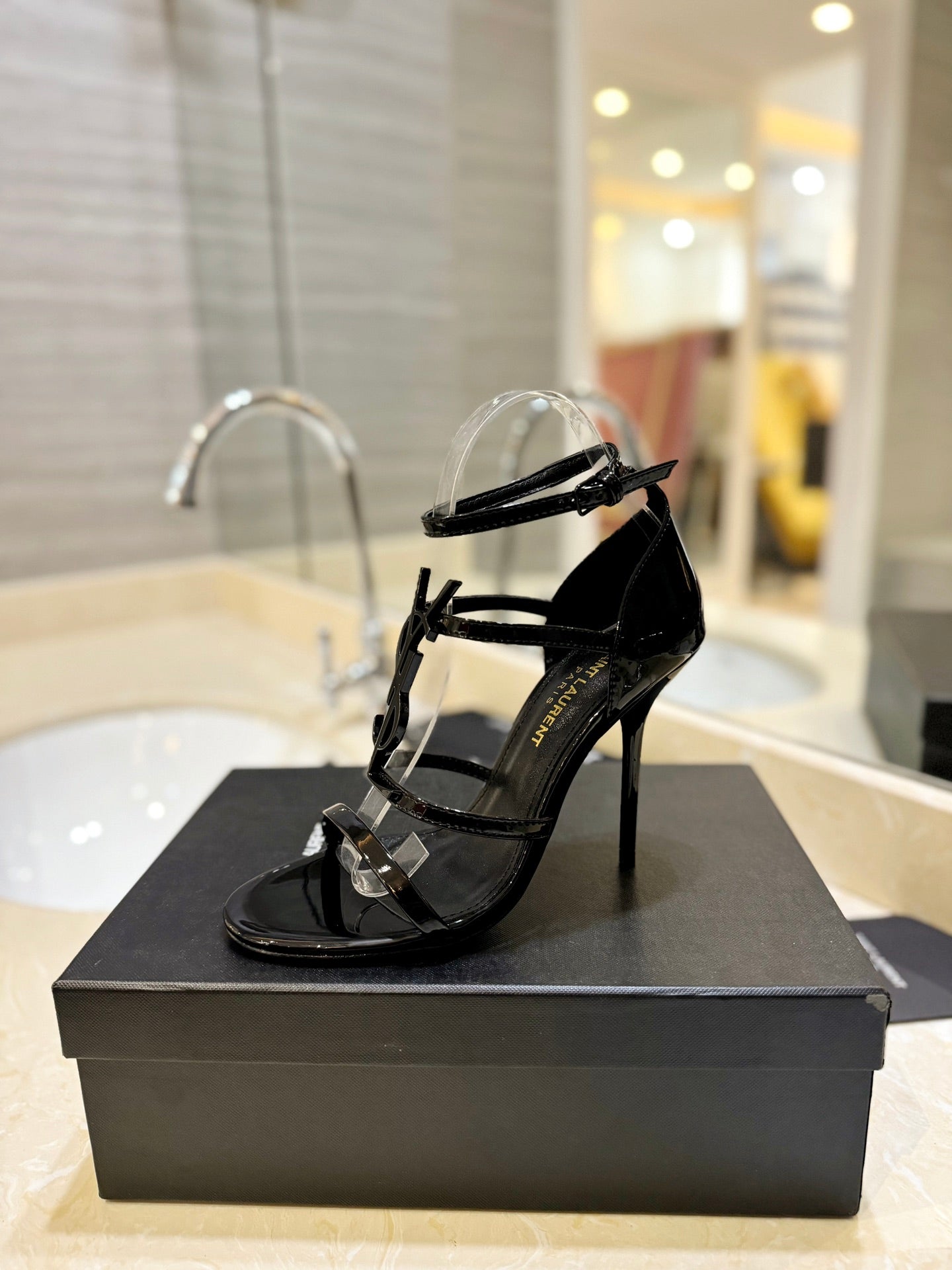 SL CASSANDRA HEELED SANDALS BLACK POLISHED CALFSKIN - 34