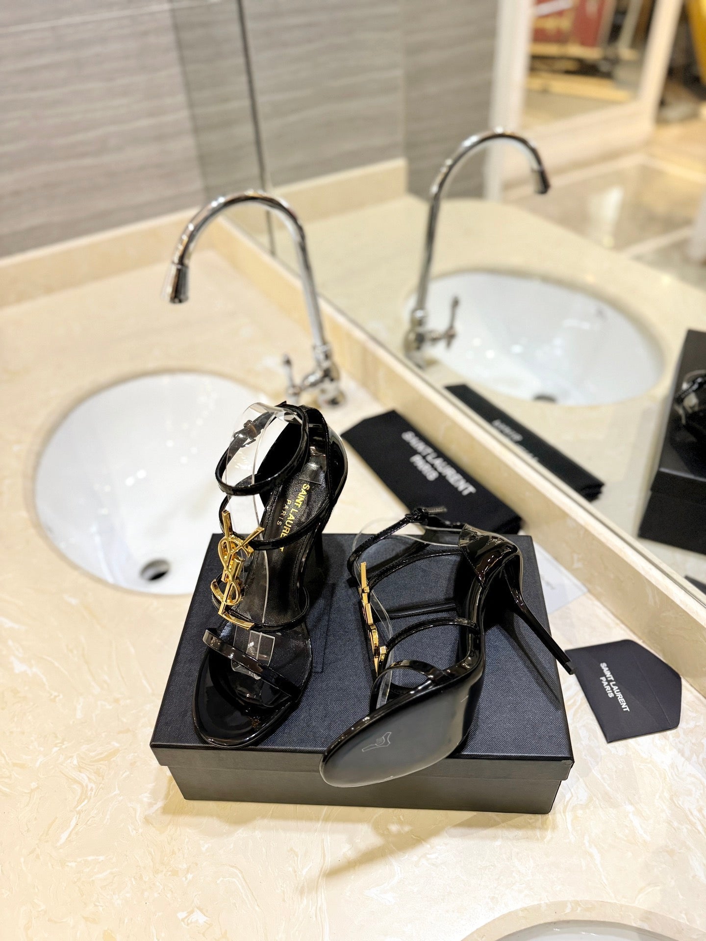 SL CASSANDRA HEELED SANDALS BLACK-GOLD CALFSKIN - 34
