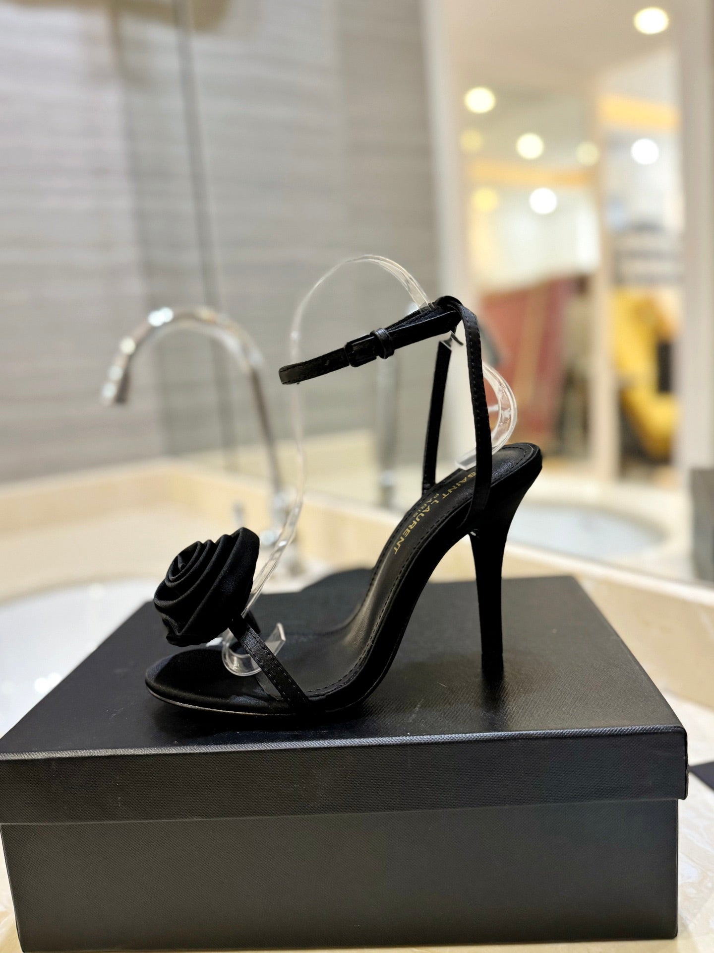 SL IVY FLORAL HEEL SANDALS BLACK SATIN - 34