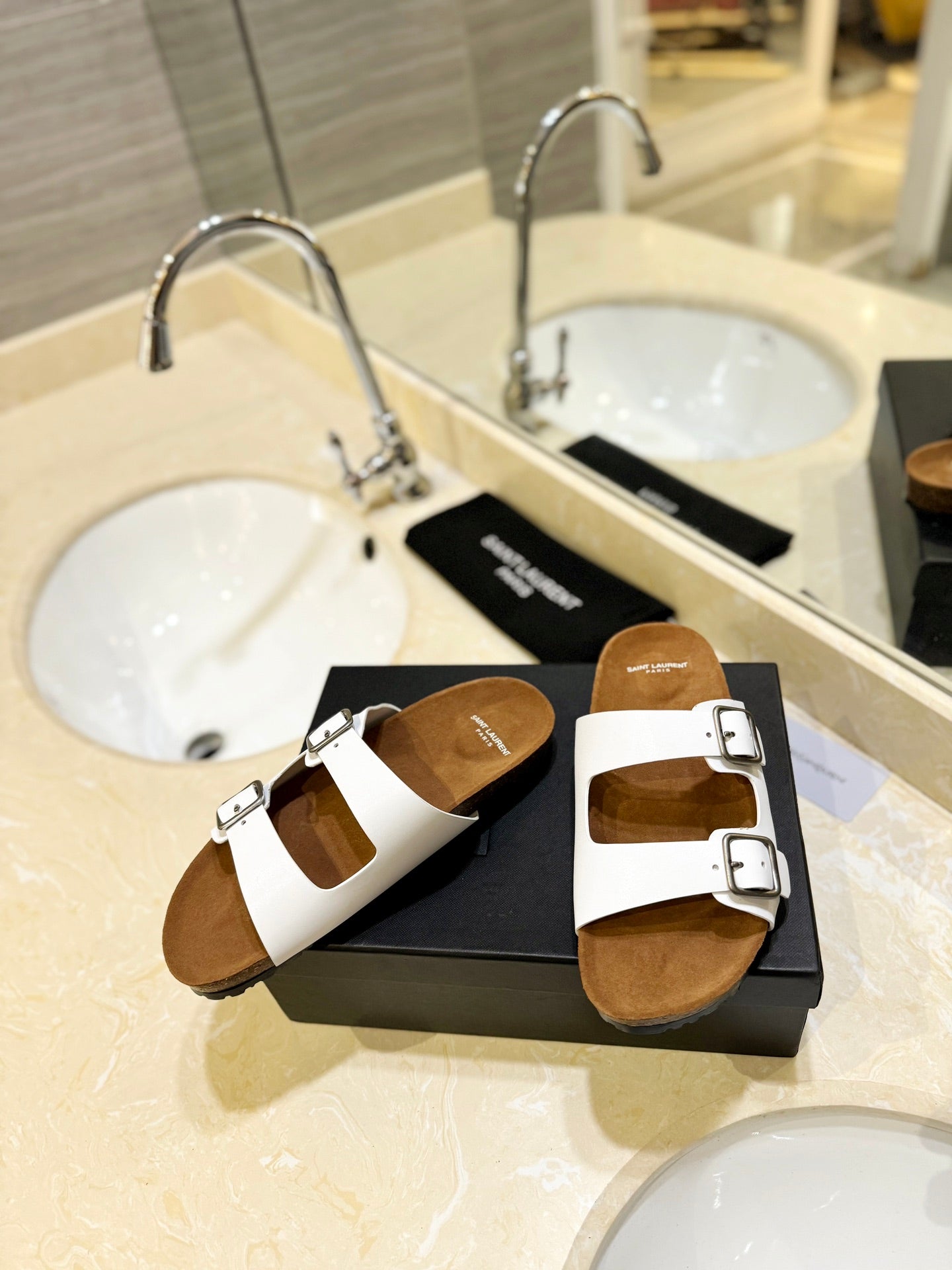 SL Flat Sandal Women Brown Seude White Calfskin - 35