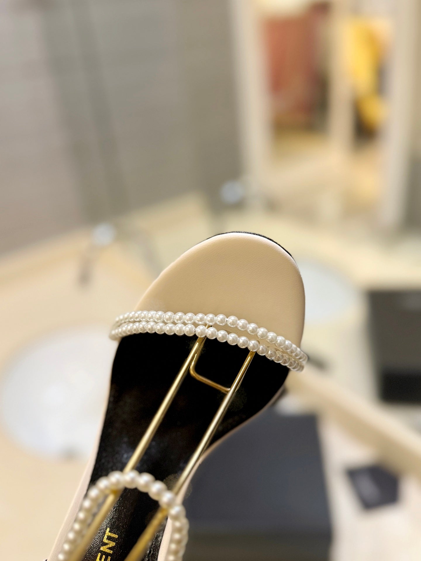 SL PEARL HIGH HEEL SANDALS CREAM CALFSKIN - 35