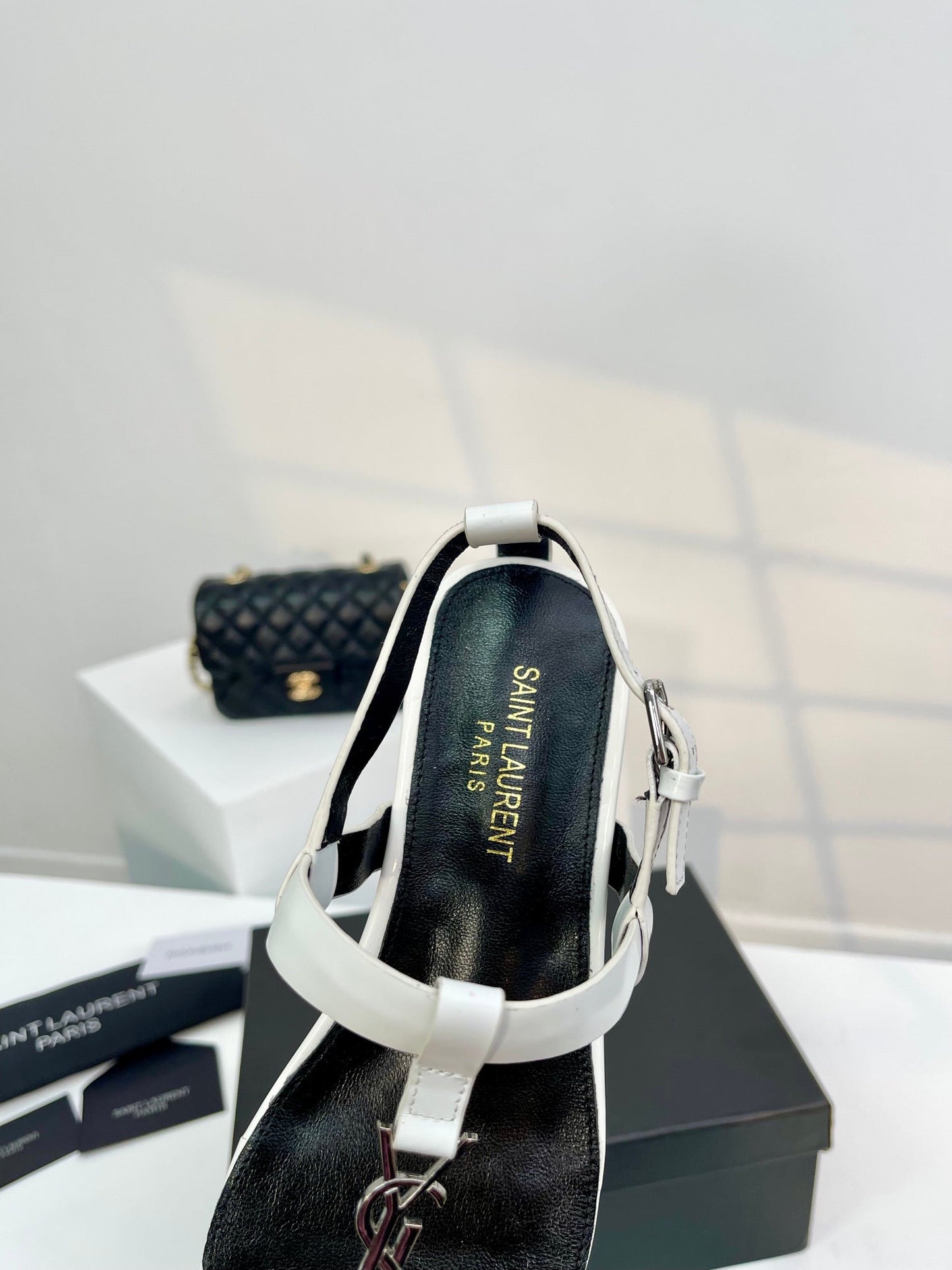 SL CASSANDRA ONE SANDAL FLAT WHITE CALFSKIN - 34