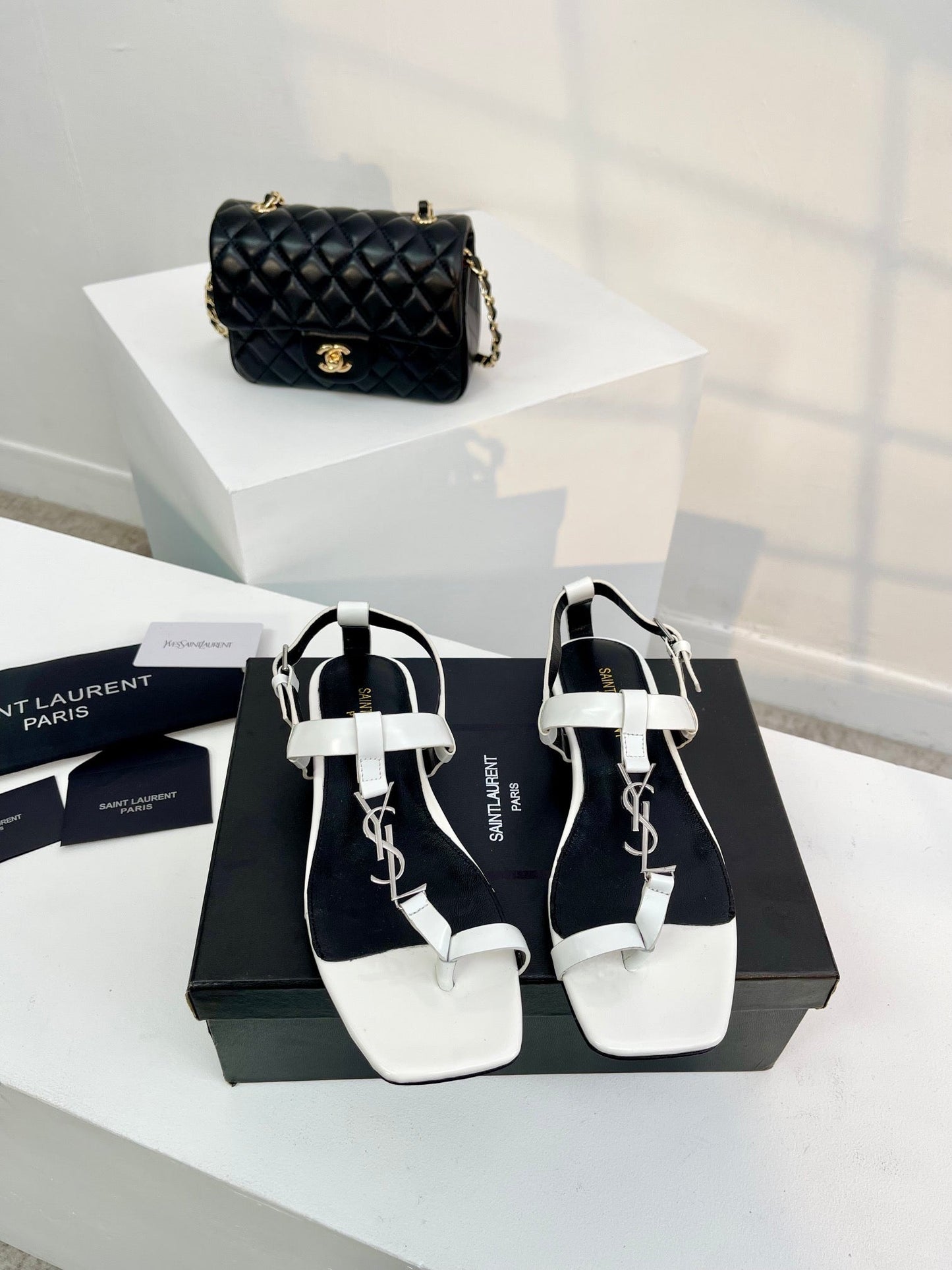 SL CASSANDRA ONE SANDAL FLAT WHITE CALFSKIN - 34
