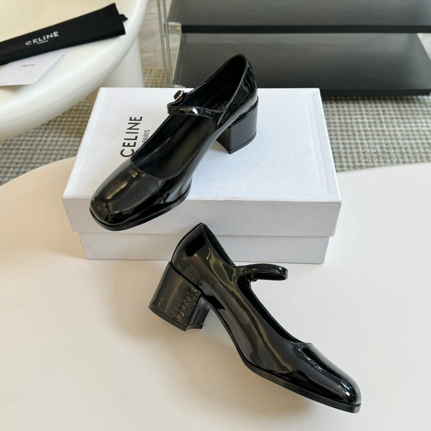 WOMEN'S HIGH HEELS WITH ROUND TOE GLOSSY BLACK SPECIFIC COWHIDE - 35