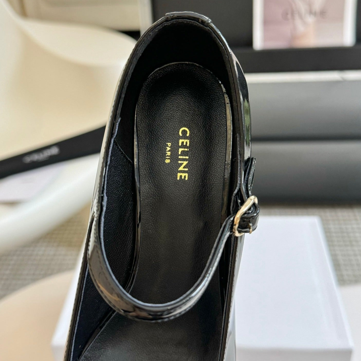 WOMEN'S HIGH HEELS WITH ROUND TOE GLOSSY BLACK SPECIFIC COWHIDE - 35