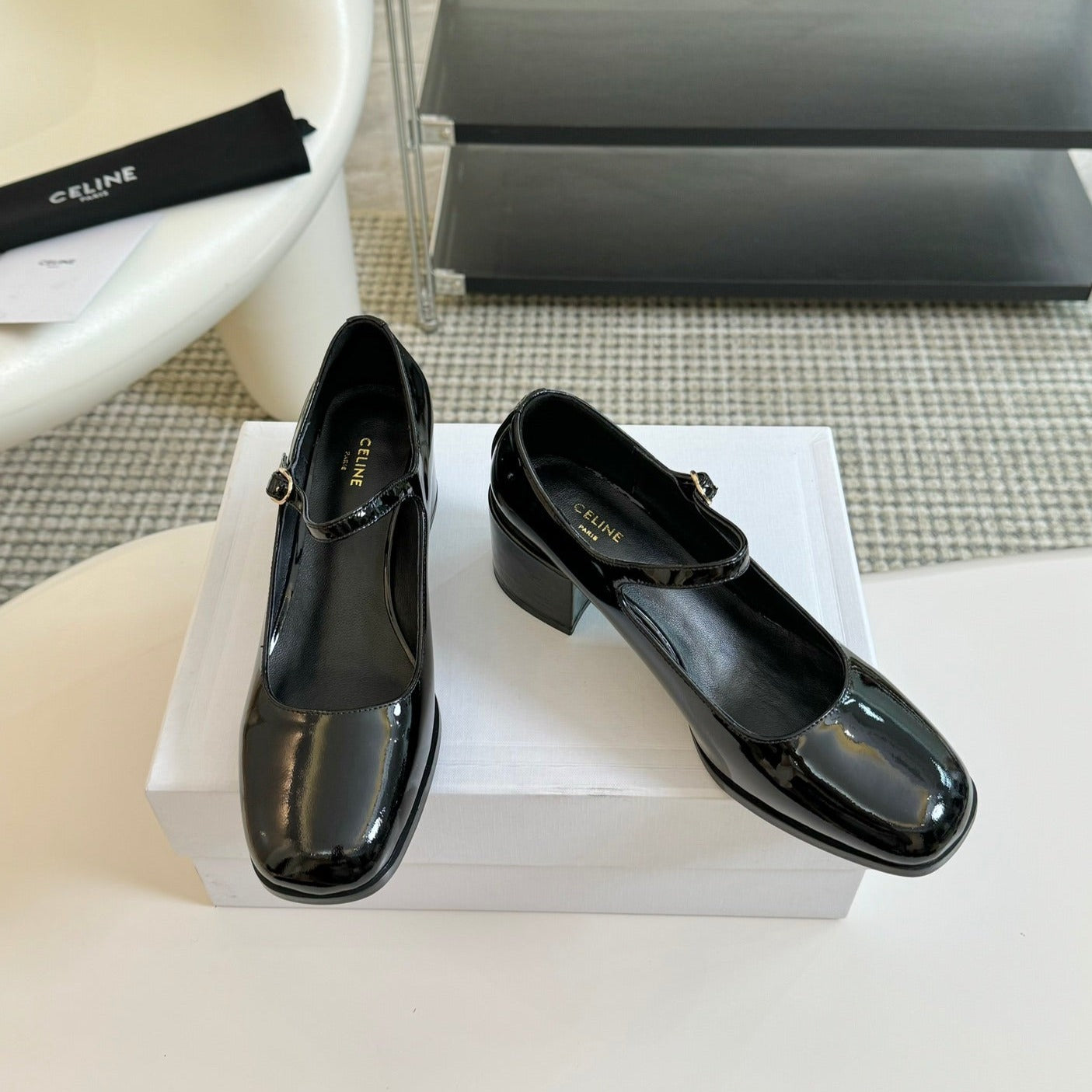 WOMEN'S HIGH HEELS WITH ROUND TOE GLOSSY BLACK SPECIFIC COWHIDE - 35