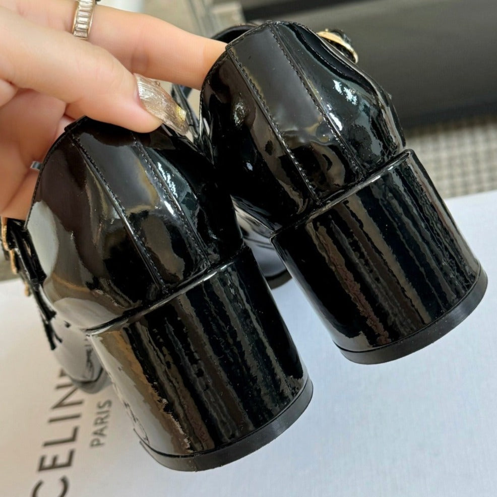 WOMEN'S SANDALS WITH ROUND TOE GLOSSY BLACK  SPECIFIC COWHIDE - 35