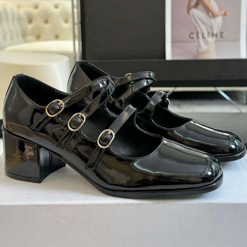WOMEN'S SANDALS WITH ROUND TOE GLOSSY BLACK  SPECIFIC COWHIDE - 35