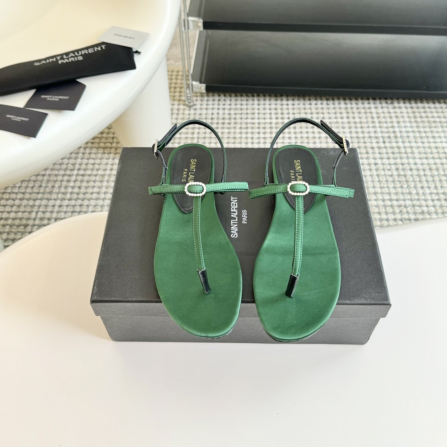 SL Silk Bow T-Strap Flat Sandals Green Leather - 35